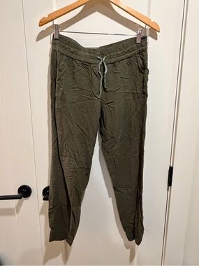 Azure Skies Olive Drawstring Jogger Pants